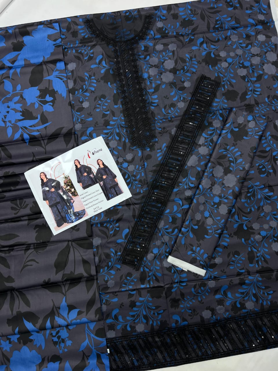 Black & Electric Blue Floral Print Lawn Kurta Set with Wide Trousers